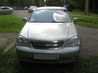 2005 Chevrolet Lacetti Pictures