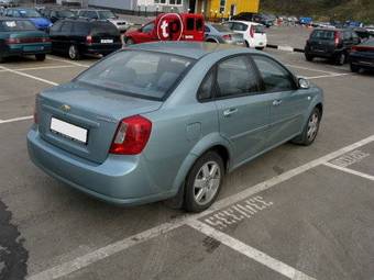 2005 Chevrolet Lacetti Pictures