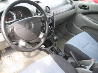 2006 Chevrolet Lacetti Pictures