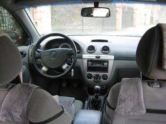 2006 Chevrolet Lacetti Pictures