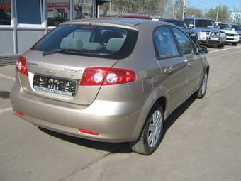 2006 Chevrolet Lacetti Pictures