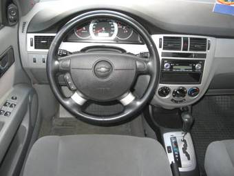 2006 Chevrolet Lacetti Photos