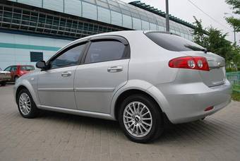 2006 Chevrolet Lacetti Photos