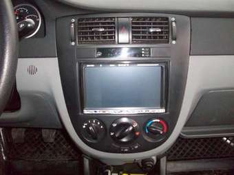 2007 Chevrolet Lacetti Images
