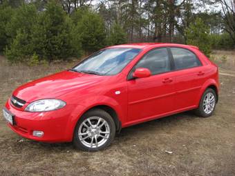 2007 Chevrolet Lacetti Pics