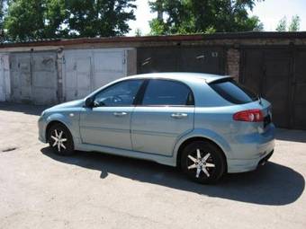 2007 Chevrolet Lacetti Pictures