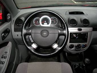 2007 Chevrolet Lacetti Pictures