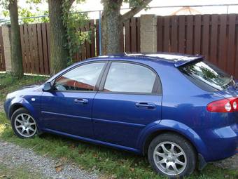 2007 Chevrolet Lacetti Pictures