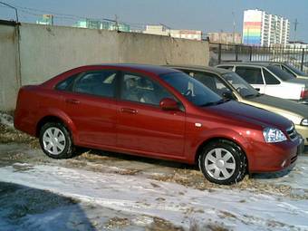 2008 Chevrolet Lacetti Pictures