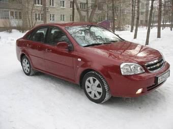 2008 Chevrolet Lacetti Photos