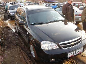 2008 Chevrolet Lacetti Pictures