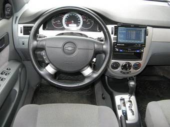 2008 Chevrolet Lacetti Photos