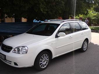 2008 Chevrolet Lacetti Pictures