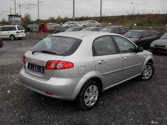 2008 Chevrolet Lacetti Images