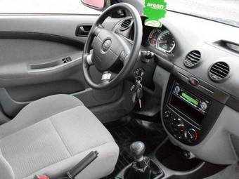 2008 Chevrolet Lacetti Pictures