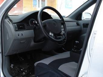 2008 Chevrolet Lacetti Pictures