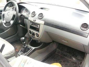 2008 Chevrolet Lacetti Pictures