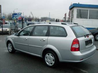 2008 Chevrolet Lacetti Photos
