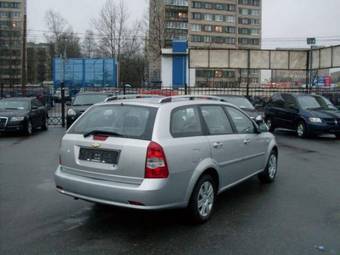 2008 Chevrolet Lacetti Pictures