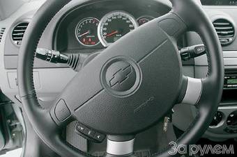2008 Chevrolet Lacetti Pictures
