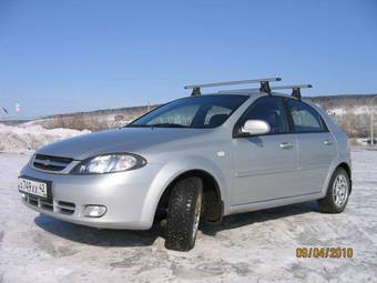 2008 Chevrolet Lacetti Pictures