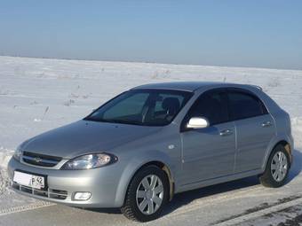 2008 Chevrolet Lacetti Pictures