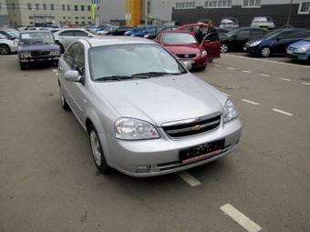2008 Chevrolet Lacetti Pictures