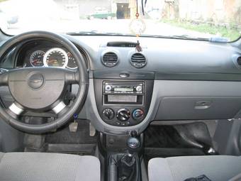 2008 Chevrolet Lacetti Pictures