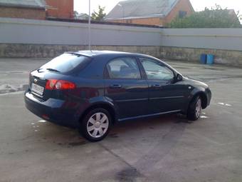 2008 Chevrolet Lacetti Pictures