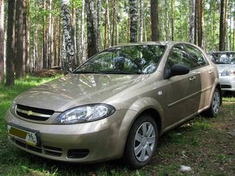 2008 Chevrolet Lacetti Photos