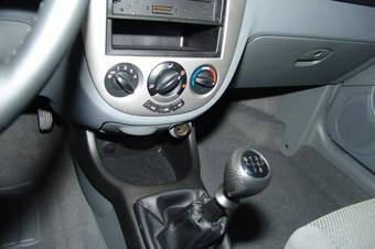 2009 Chevrolet Lacetti Pics