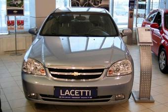 2009 Chevrolet Lacetti Photos