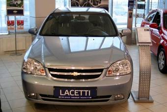 2009 Chevrolet Lacetti Photos