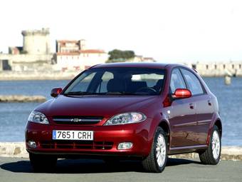 2009 Chevrolet Lacetti Pictures