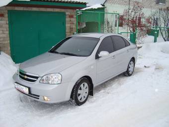 2009 Chevrolet Lacetti Photos