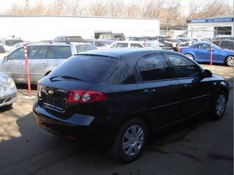 2009 Chevrolet Lacetti Pictures