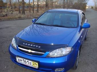 2010 Chevrolet Lacetti Photos