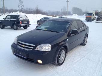 2010 Chevrolet Lacetti Photos