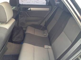 2010 Chevrolet Lacetti Images