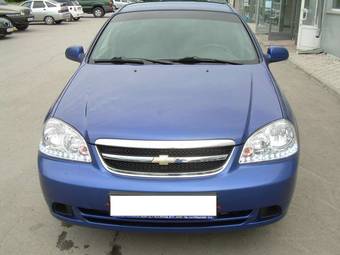 2010 Chevrolet Lacetti Pictures