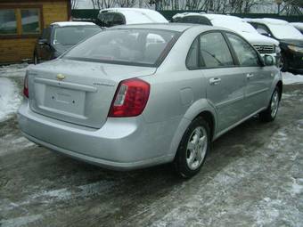 2011 Chevrolet Lacetti Photos