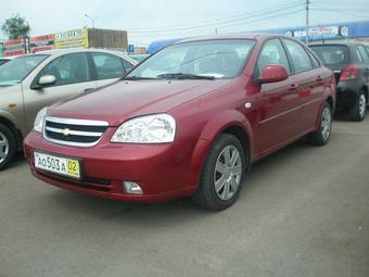 2011 Chevrolet Lacetti Photos