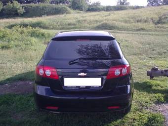 2011 Chevrolet Lacetti Pictures