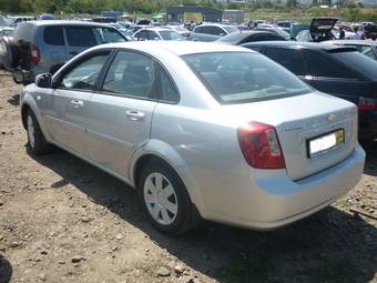 2011 Chevrolet Lacetti Photos