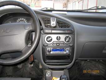 2005 Chevrolet Lanos Photos