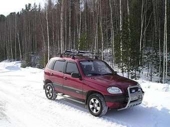 2001 Chevrolet Niva Pictures