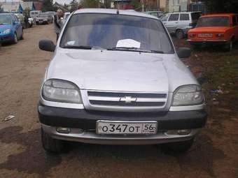2003 Chevrolet Niva Photos
