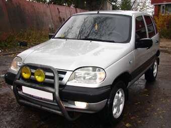 2003 Chevrolet Niva Pictures