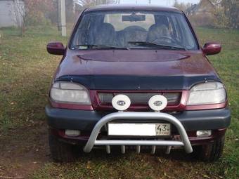 2003 Chevrolet Niva Pictures
