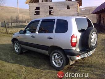 2003 Chevrolet Niva Pictures